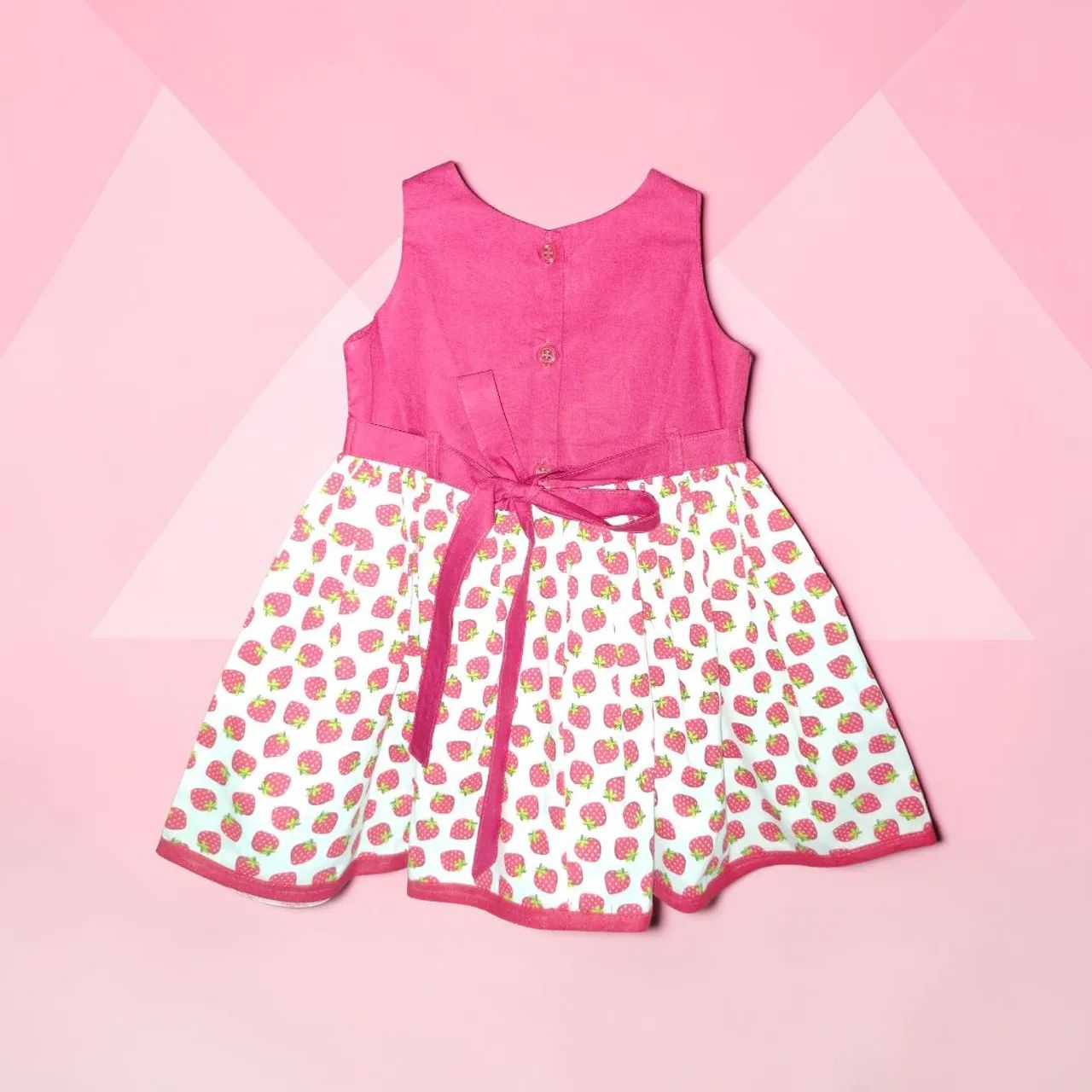 Vendo vestidos infantis com tecido de qualidade  - Foto 2