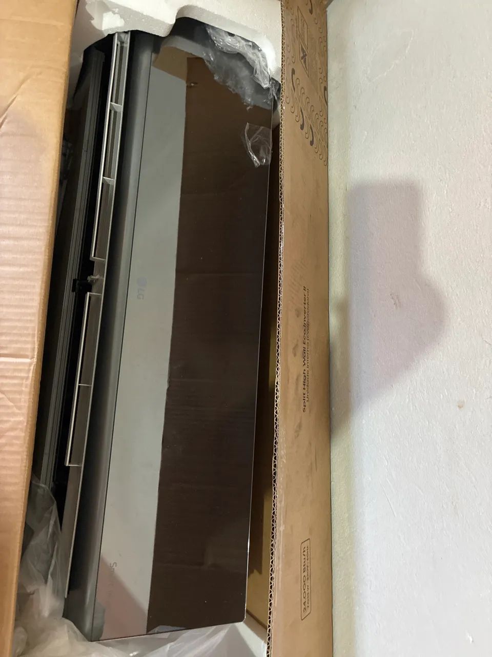 Vendo ar condicionado 12.000 btus LG inverte  - Foto 2