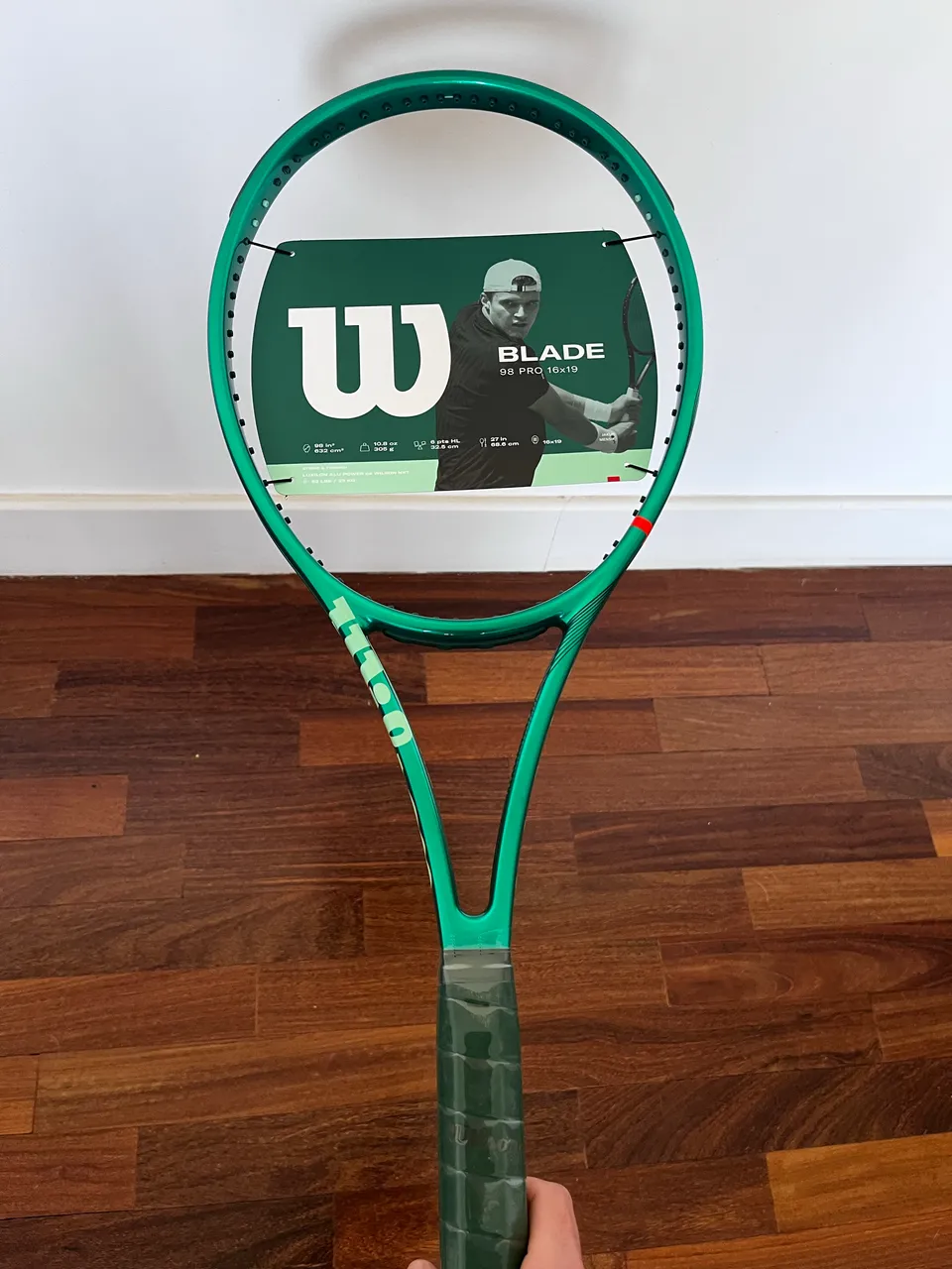 Babolat Pure Aero 100 2026 L2 - Esportes de Quadra e Ao Ar Livre
