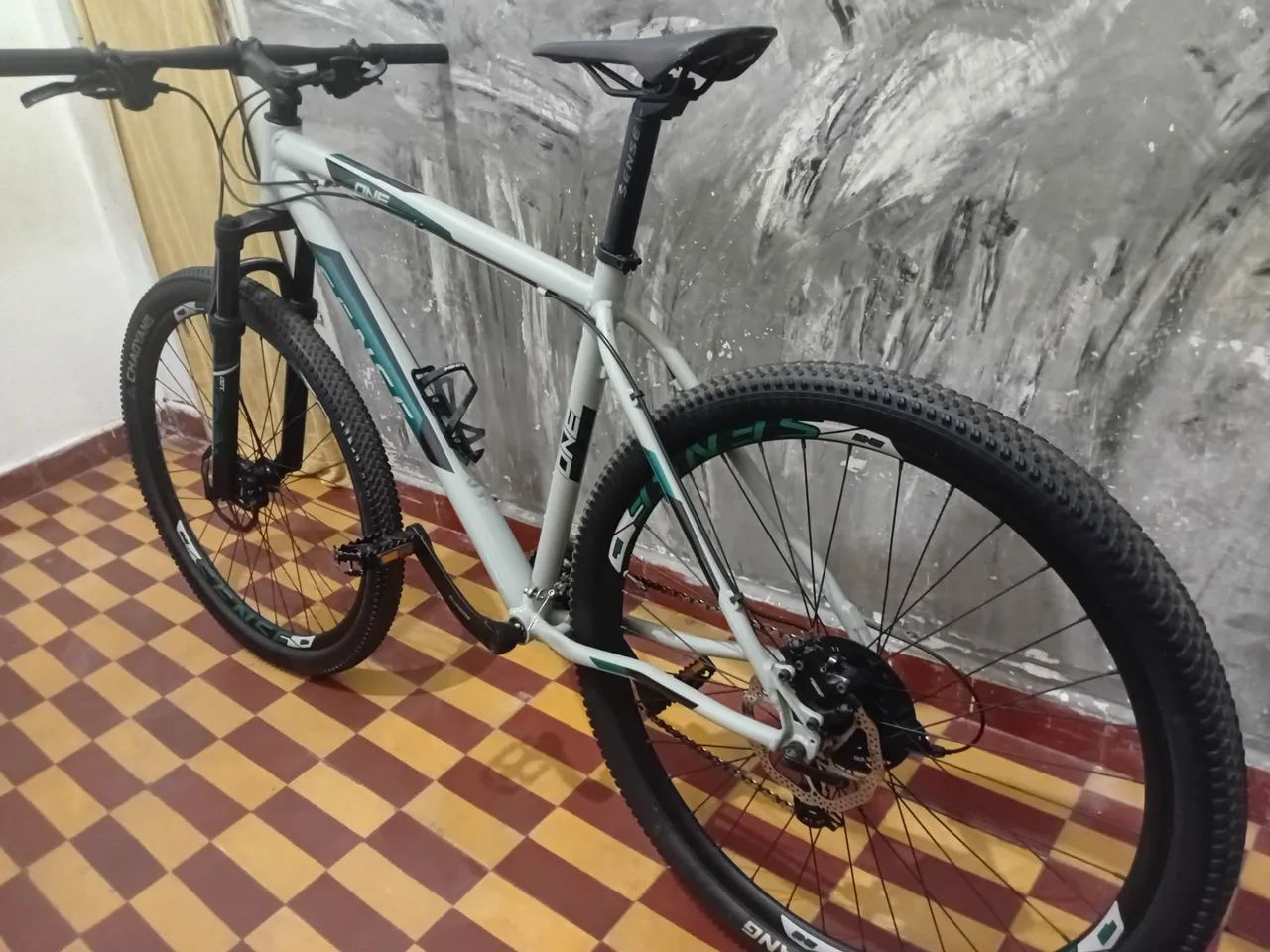 Bicicleta sense one aro 29 - Foto 2
