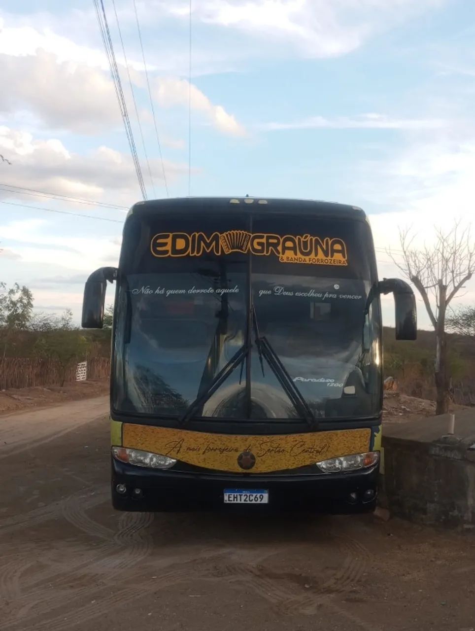 Vende-se  ou troca!! 