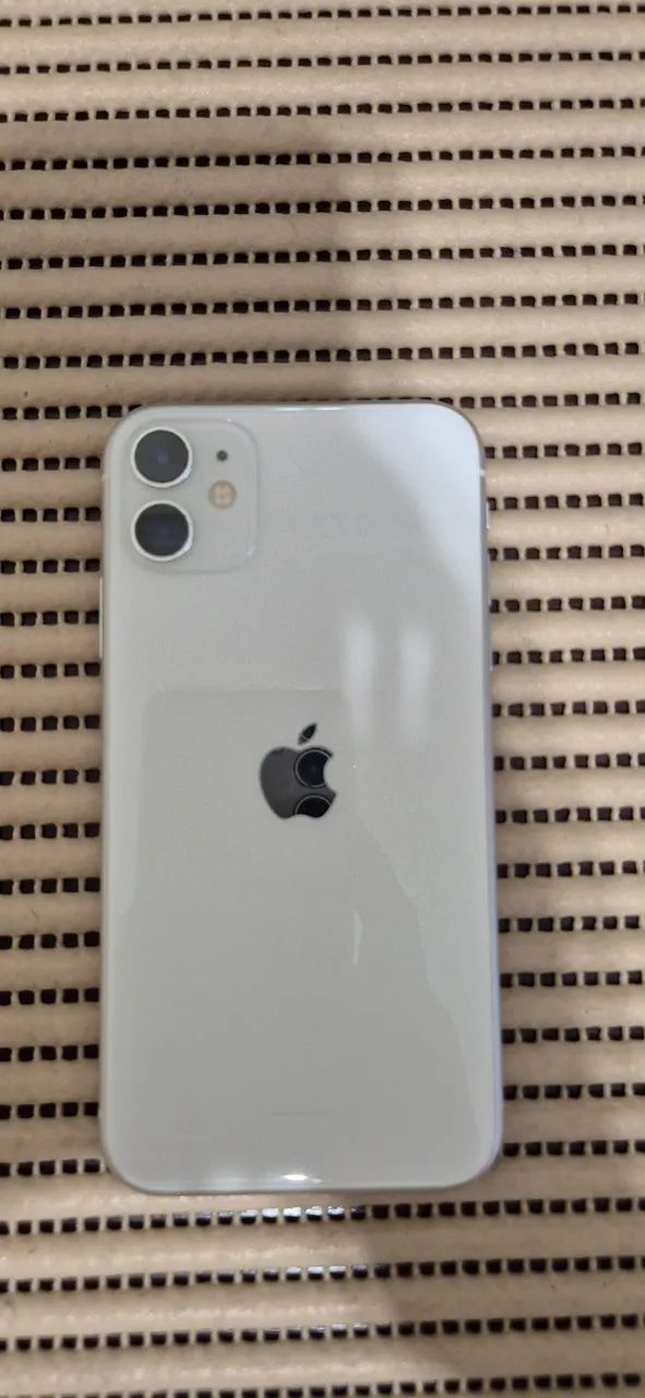 Iphone 11 128GB Branco A2221. - Foto 2