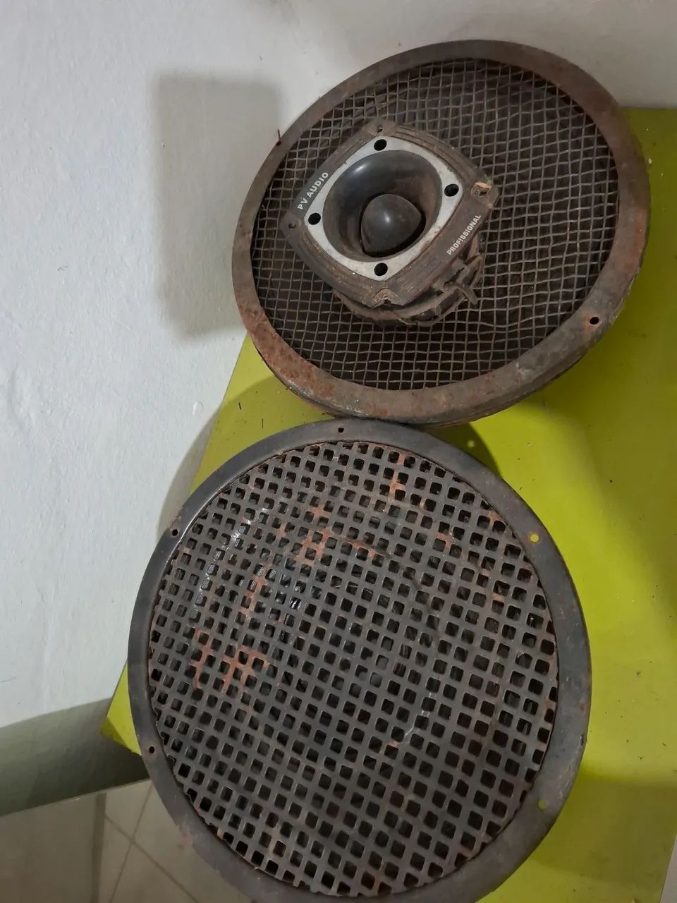 Auto Falantes 15 polegadas e módulo de som