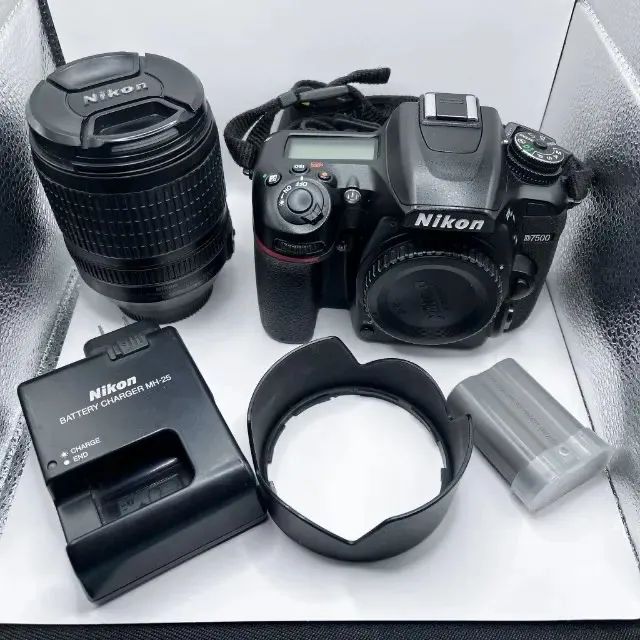 Kit Nikon D7500 + Lente 18-105mm VR ? Impecável, Revisada