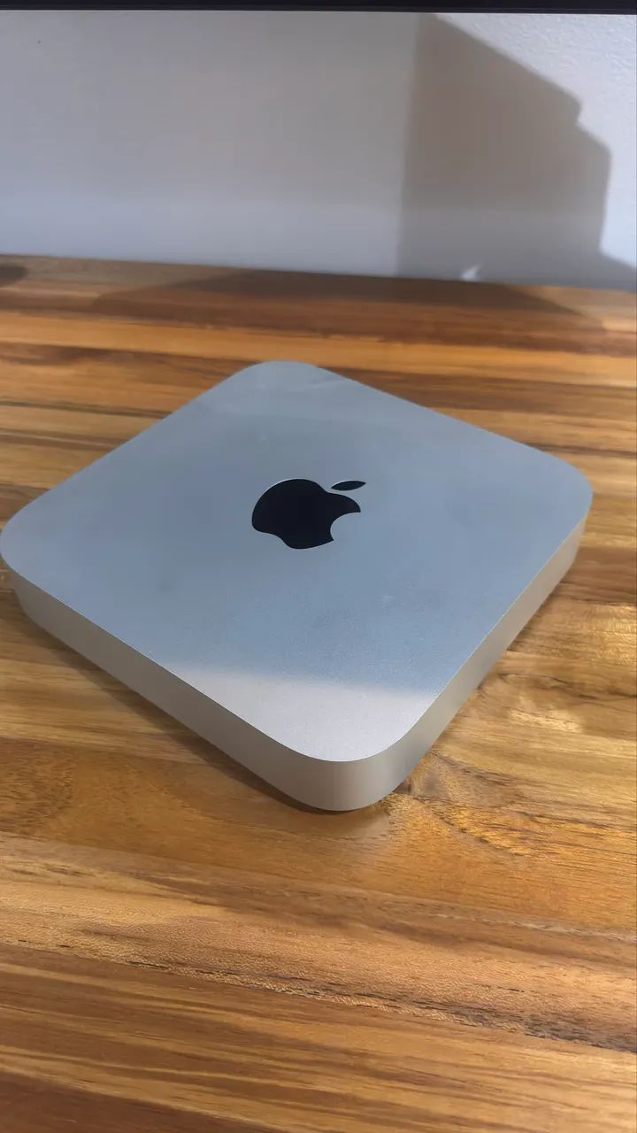 Apple Mac Mini M2 16GB Ram 512GB SSD + Teclado e Mouse Apple Magic (Preto) - Foto 2