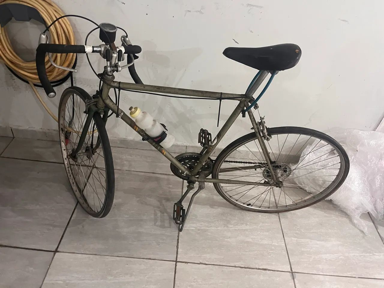 Vendo bicicleta antiga - Foto 2