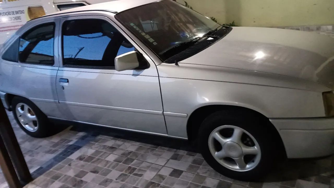 Chevrolet Kadett GLS 2.0 MPFI 1998
