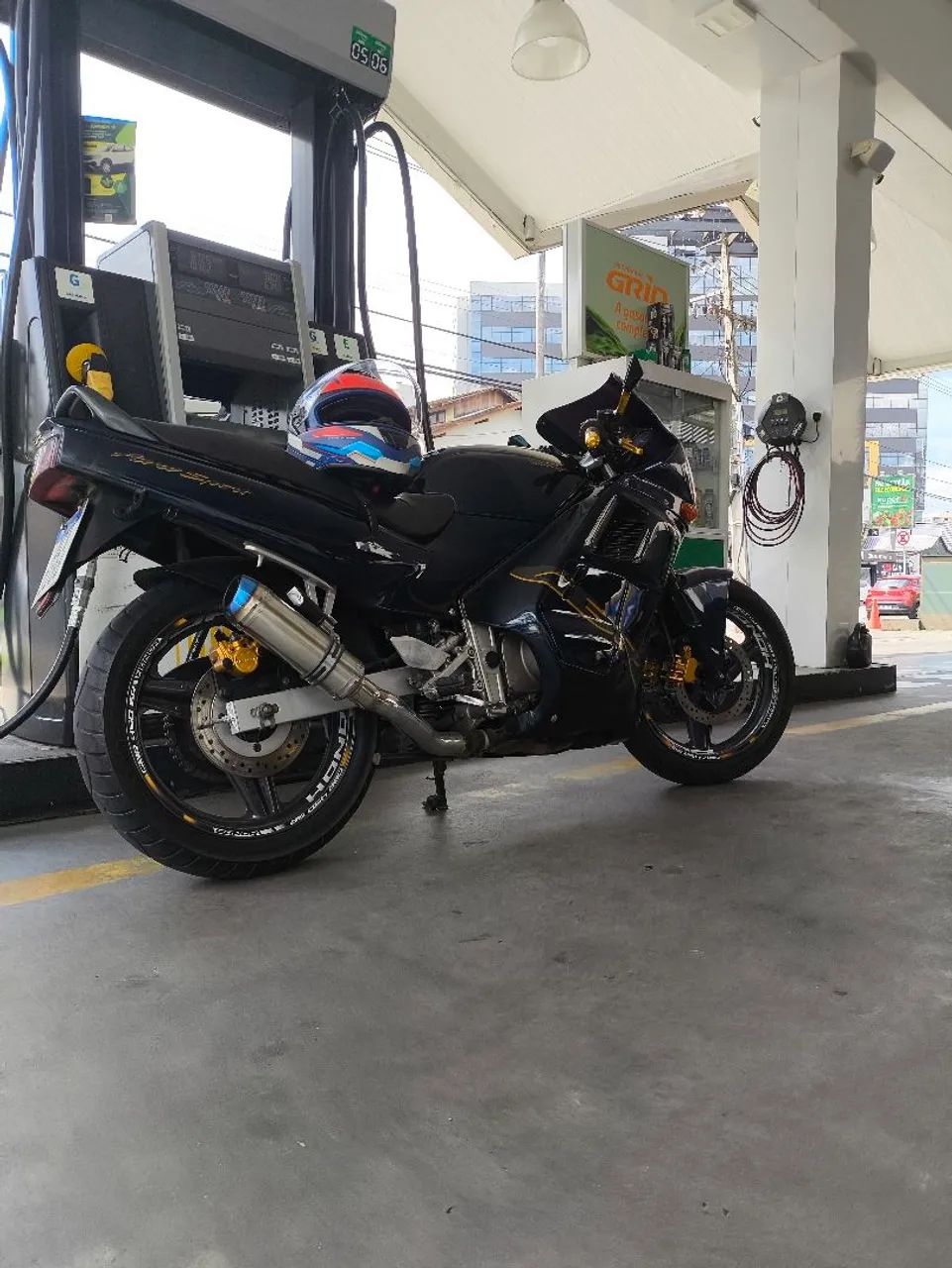 CBR impecável 