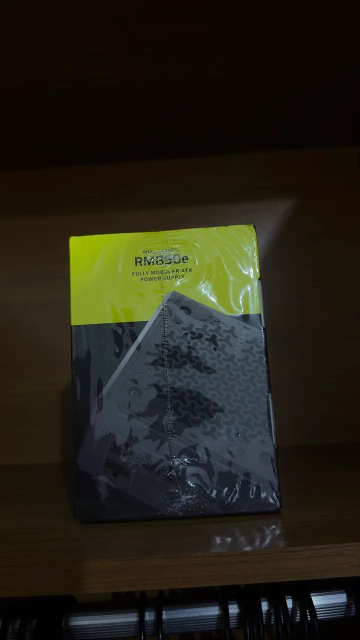 Fonte Corsair RM850e Plus Gold 850W - Nova e Lacrada - Foto 2