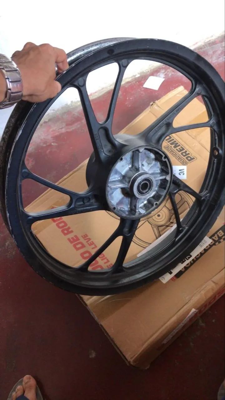 Roda traseira da 160 completa  nova nunca usada  - Foto 4