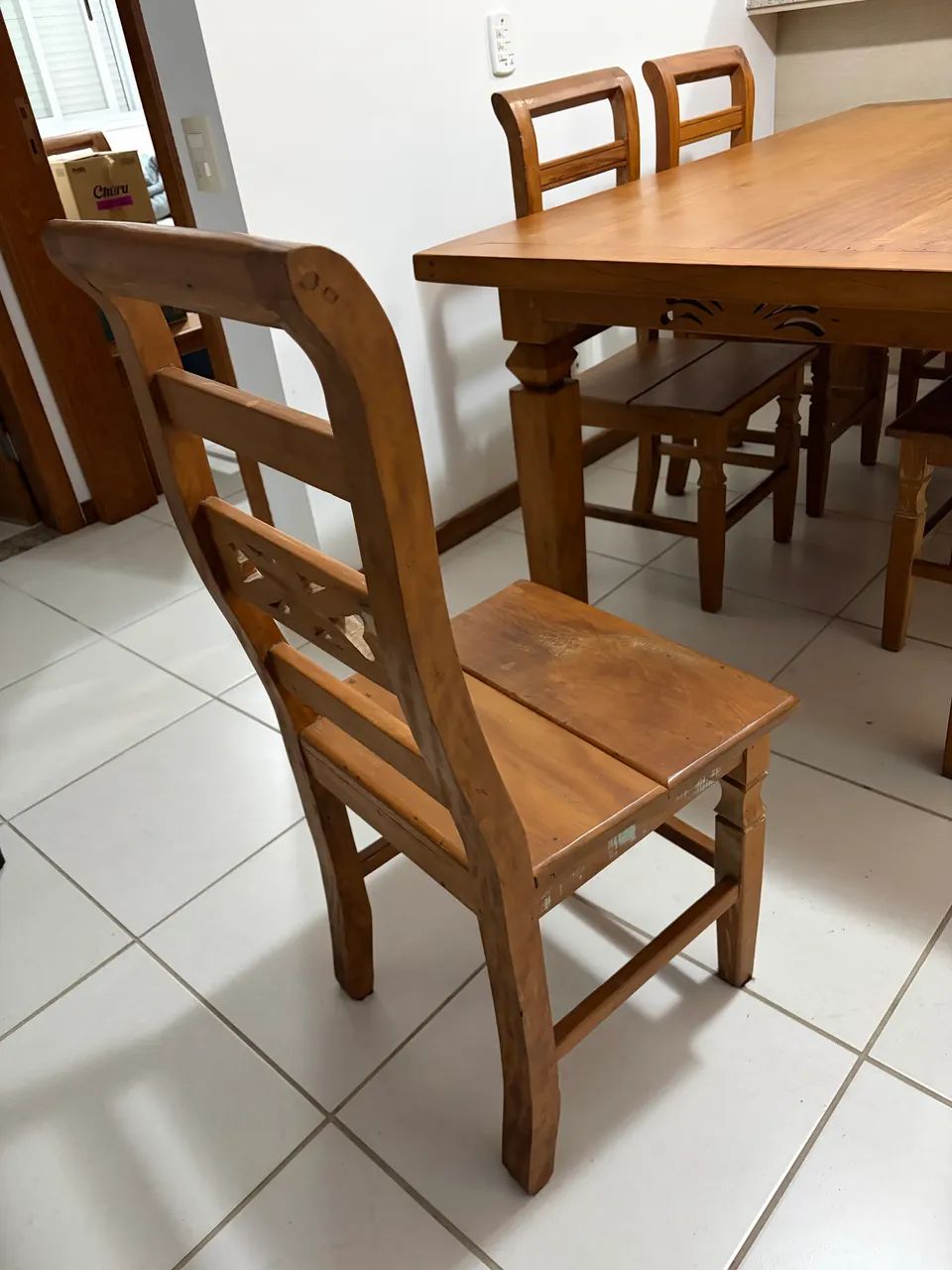 Mesa e cadeiras de Madeira Peroba Rosa Maciça e Cadeiras - Foto 5