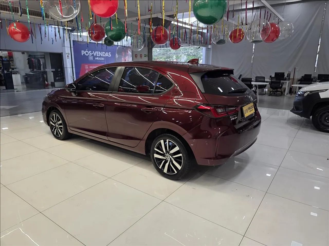 Honda City Hatchback Touring 1.5 Flex 16V Aut. 2023 - Foto 6
