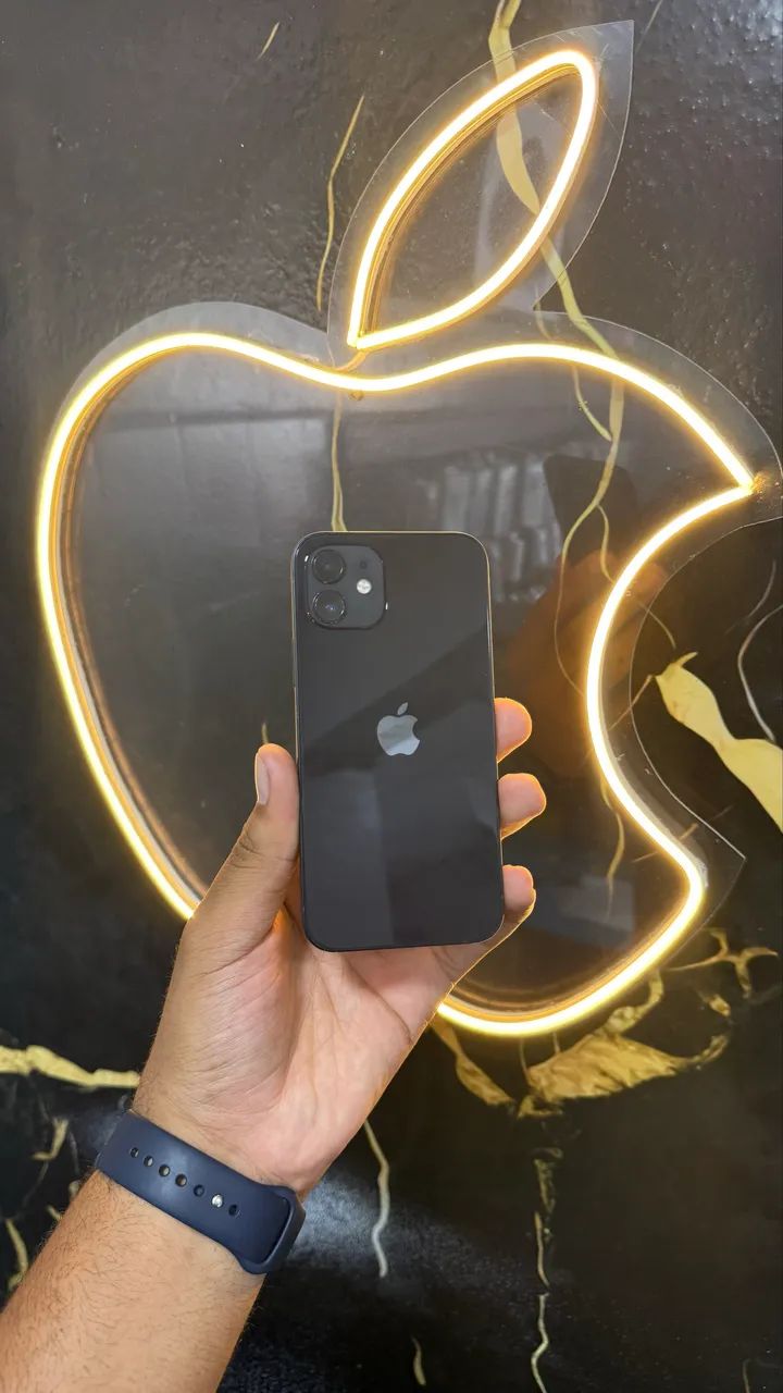 iPhone 12