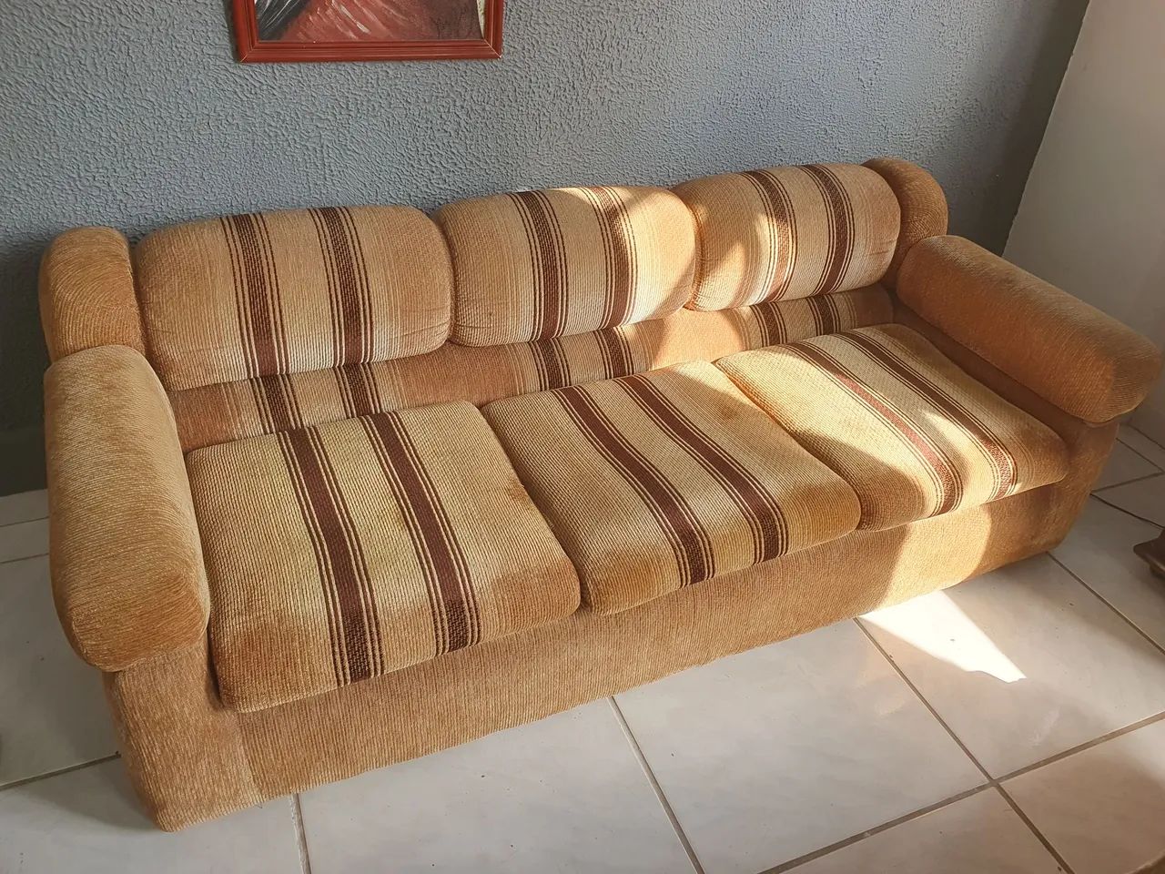 sofá 3 lugares antigo
