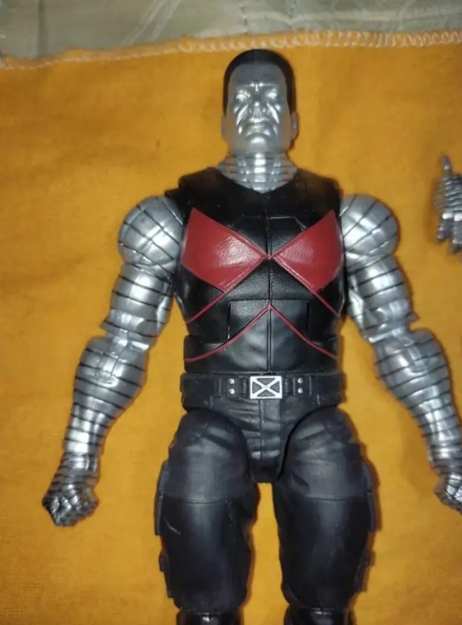 Colossus Marvel legends - Foto 2