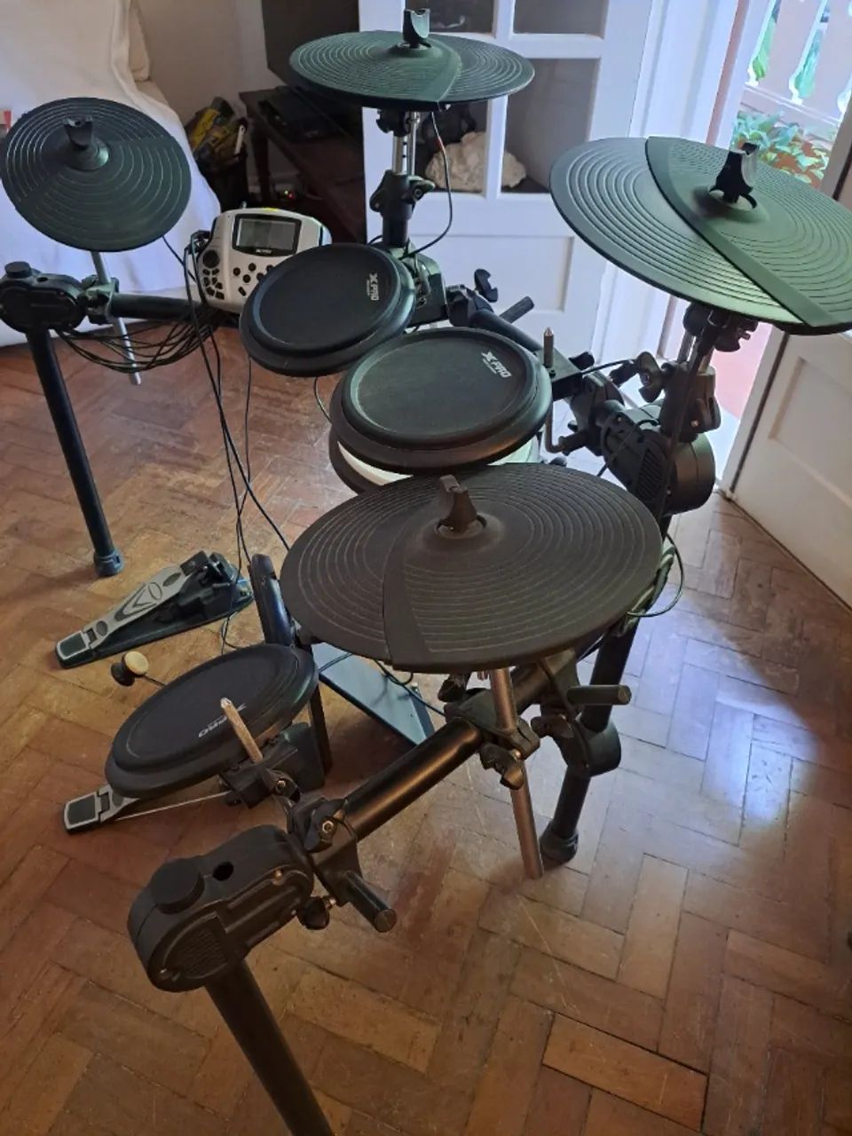 Bateria Eletrônica X-pro Ed100 Com Módulo E Pedais Preta - Foto 3
