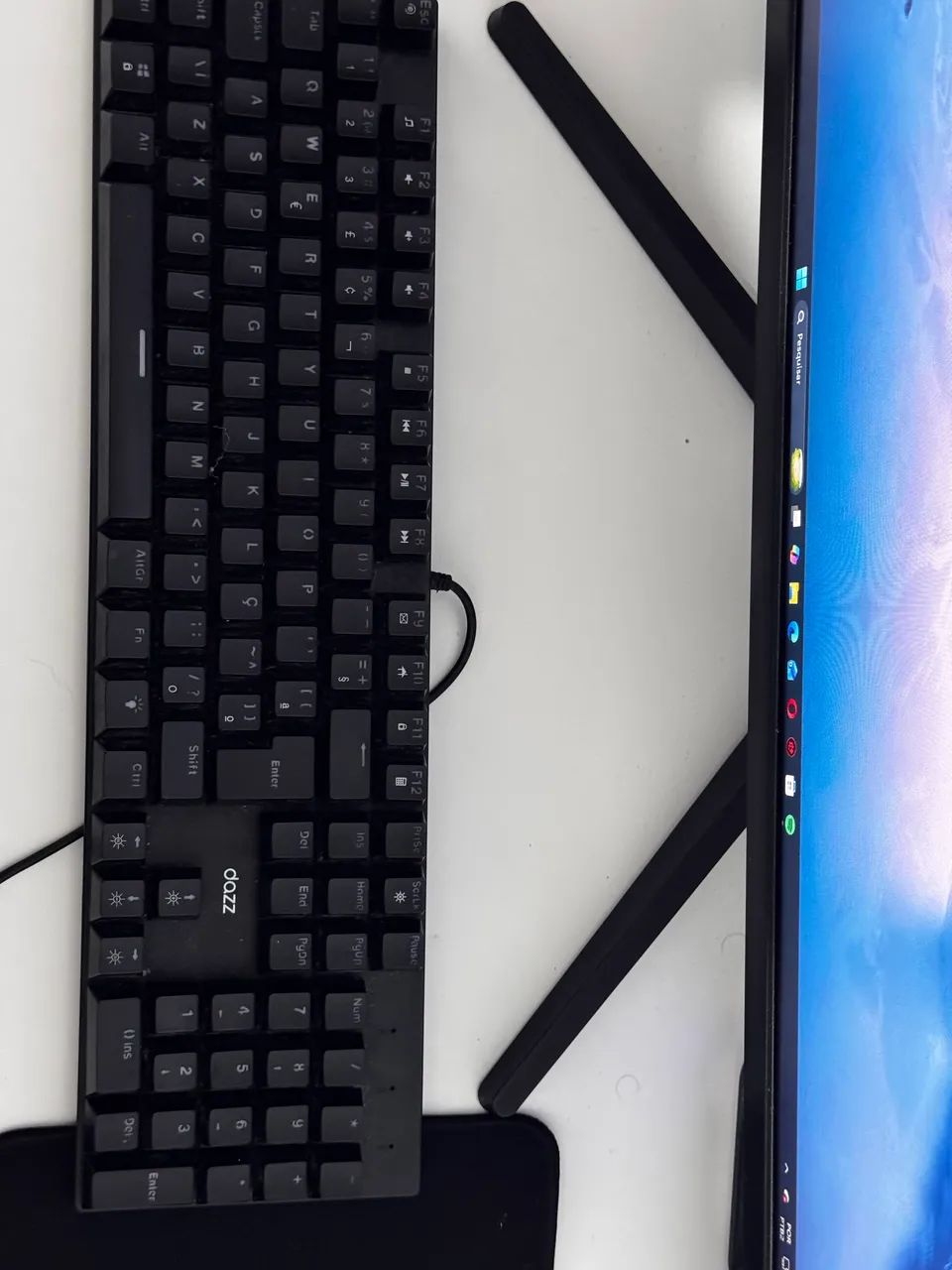 KIT TECLADO MECANICO E MOUSE GAMER