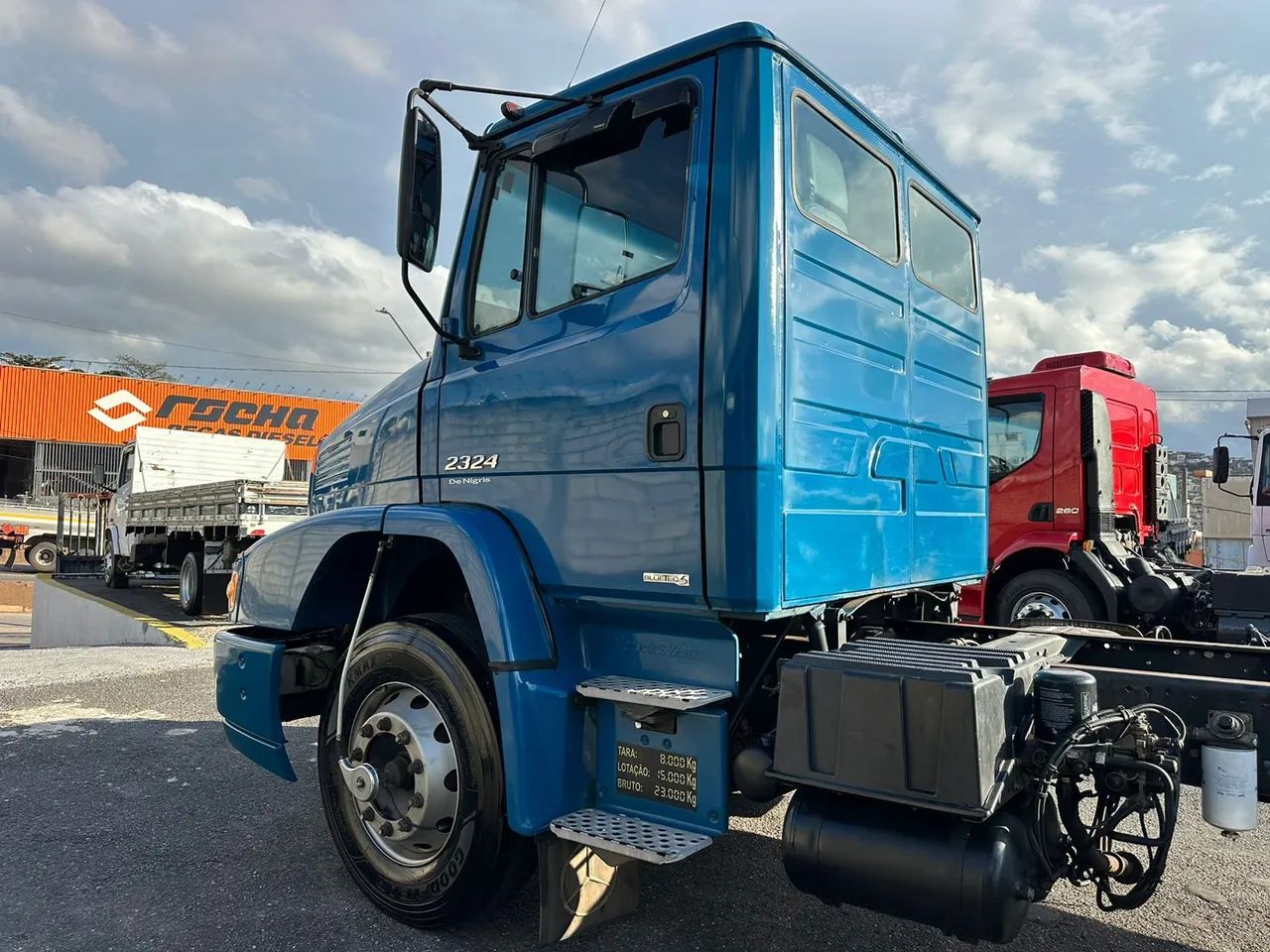 MB 2324 ATRON  NO CHASSIS      REPASSE  - Foto 2