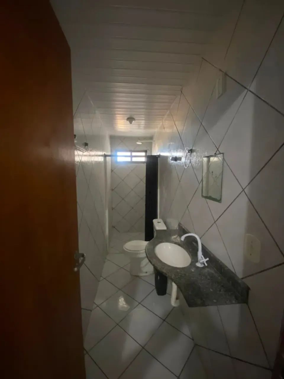 AP MOBILIADO COM VARANDA, VISTAMAR E VAGA - Foto 5