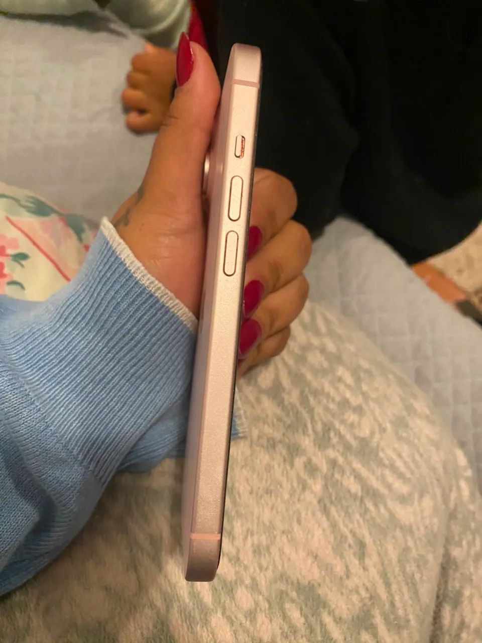 iPhone 15 Rosa - Foto 2
