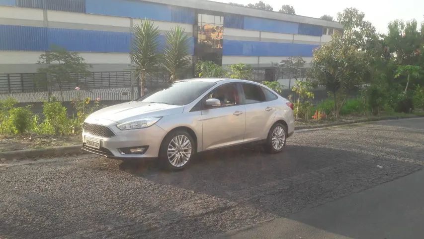 Ford Focus Fastback Se/se Plus 2.0 Flex Aut. 2017 - Foto 2