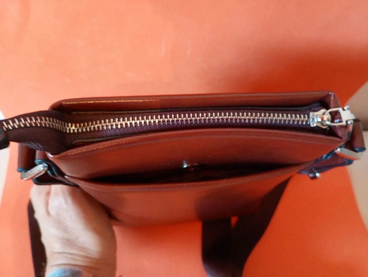 Bolsa masculina de ombro/transversal  - Foto 4