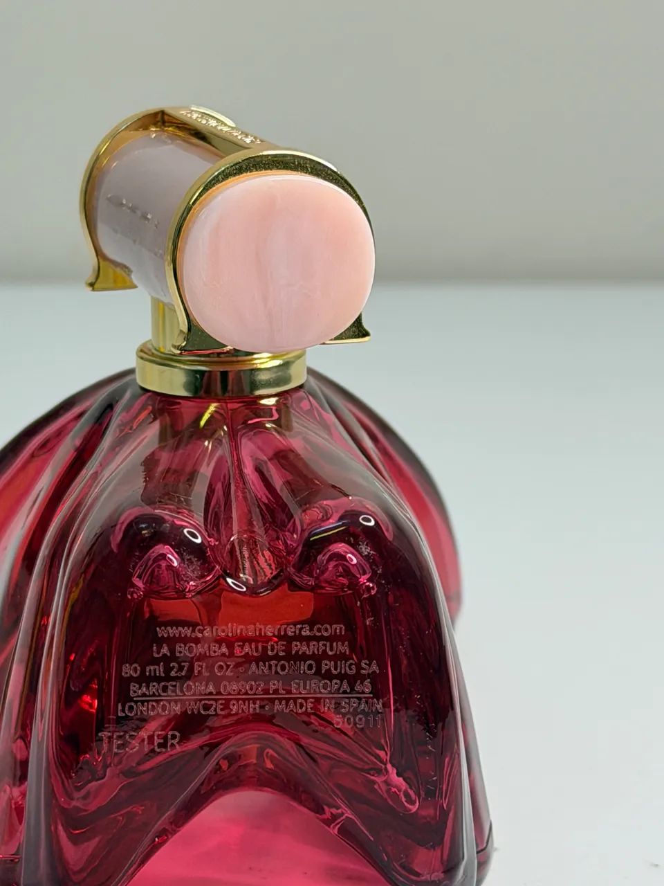 Perfume La Bomba Carolina Herrera 80ml - Foto 3