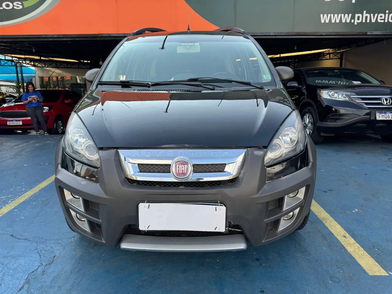 Fiat Idea Adv./ Adv.lock.dualogic 1.8 Flex 5P 2014 - Foto 2