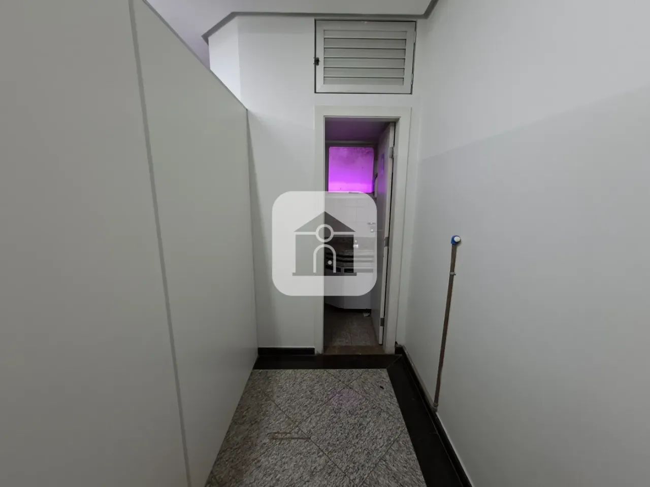 Sala comercial para venda no Centro de Uberlândia - Foto 7