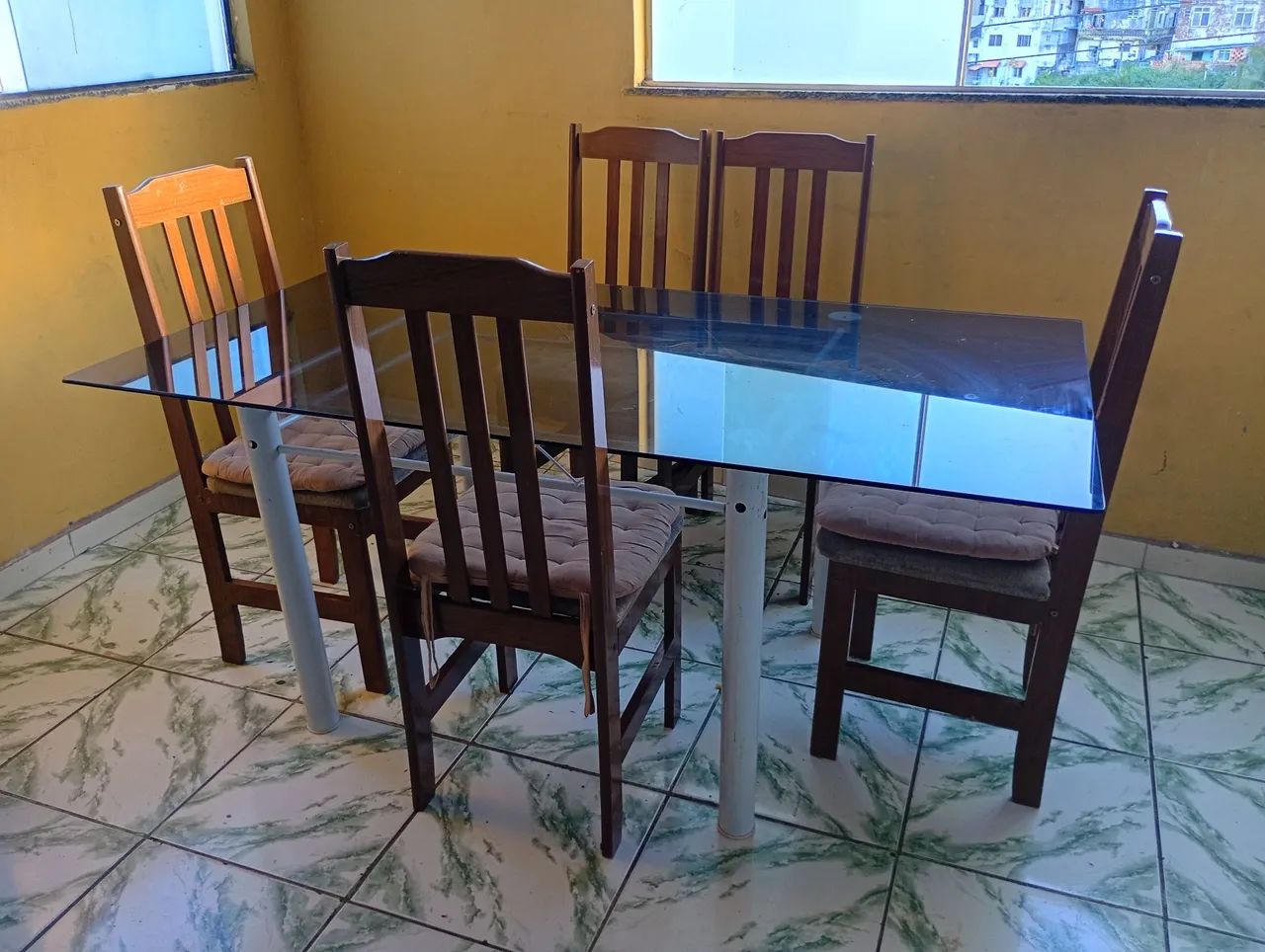 Vende se mesa  no precinho 