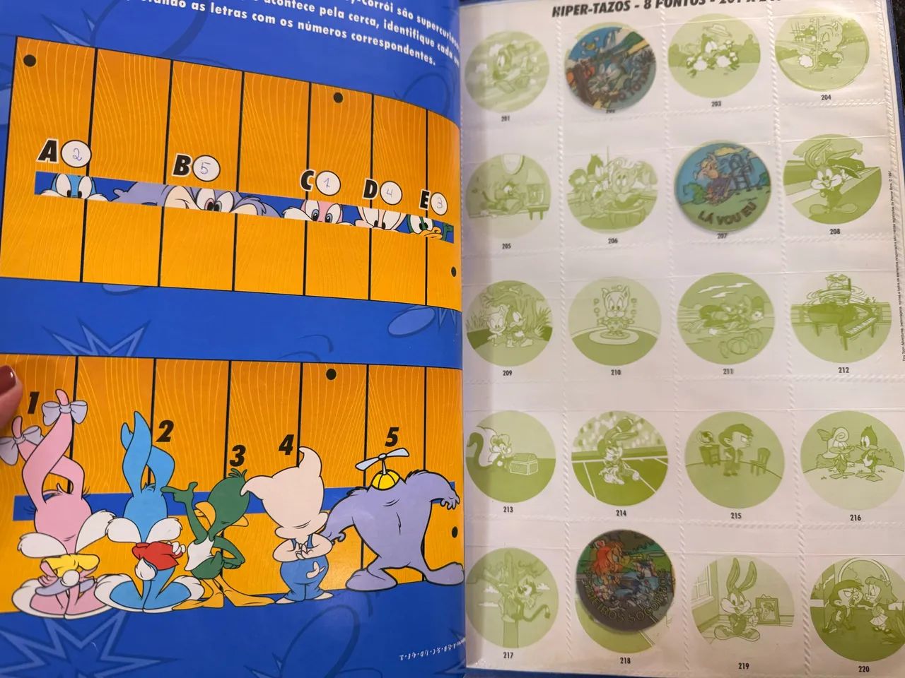 Álbum Tazo Tiny Toon Elma Chips Original - Hobbies e coleções