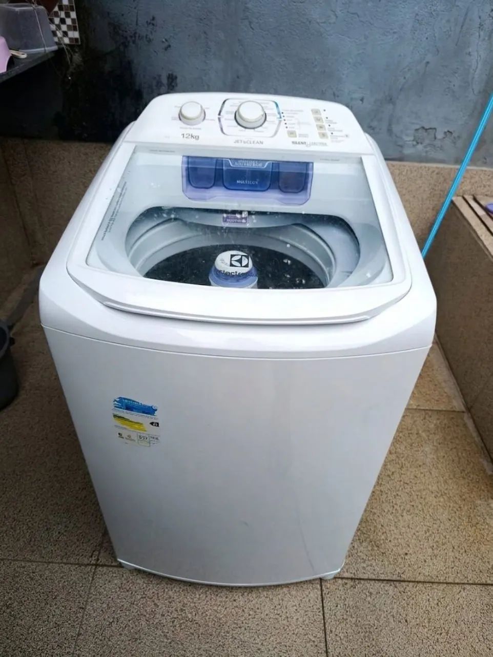 Máquina Eletrolux 12kg Muito conservada 