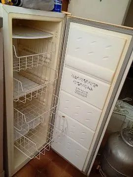 Freezer vertical  - Foto 2