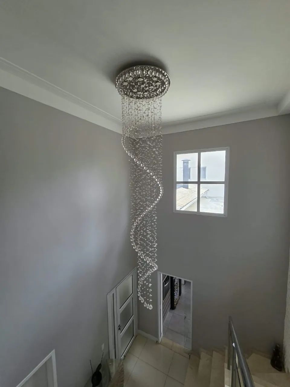 Lustre em cascata longa.Conservado  - Foto 2