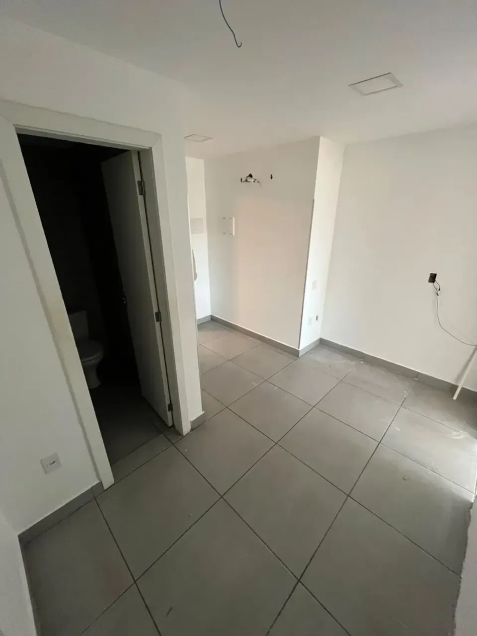 Alugo sala comercial na mangabeiras no premiun office - Foto 5