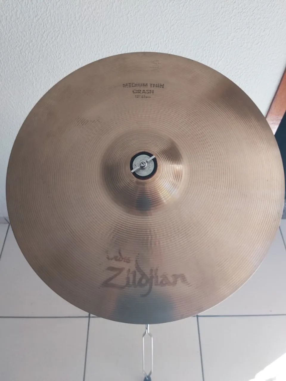 prato zildjian avedis 18 medium thin crash troco por zildjian 18