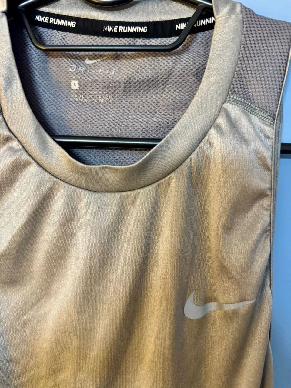 Regata Nike TAM P feminina  - Foto 4