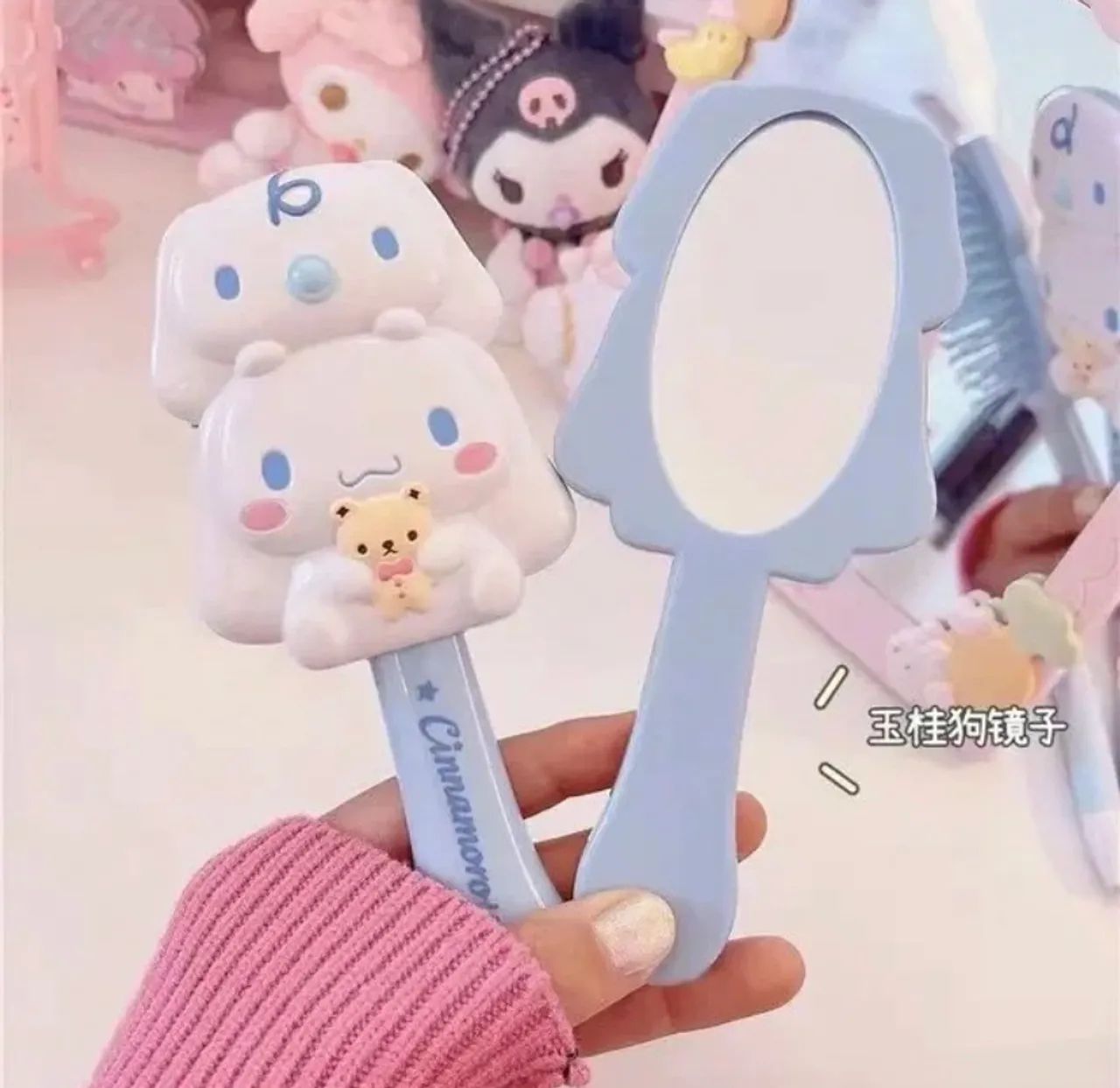 Kit escova e espelho Cinnamoroll - turma da Hello Kitty  - Foto 2
