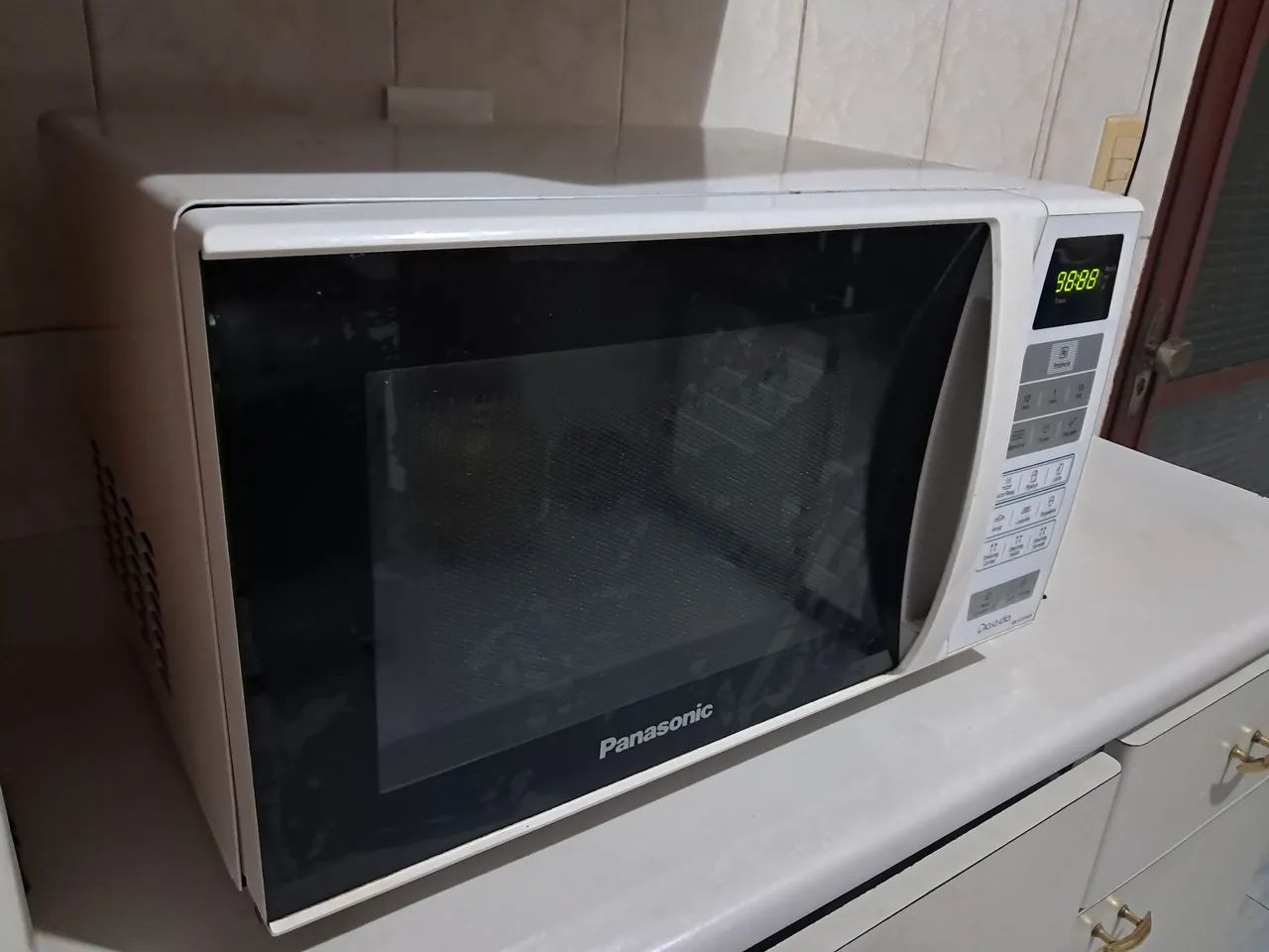 Microondas Panasonic 20 litros - Foto 2