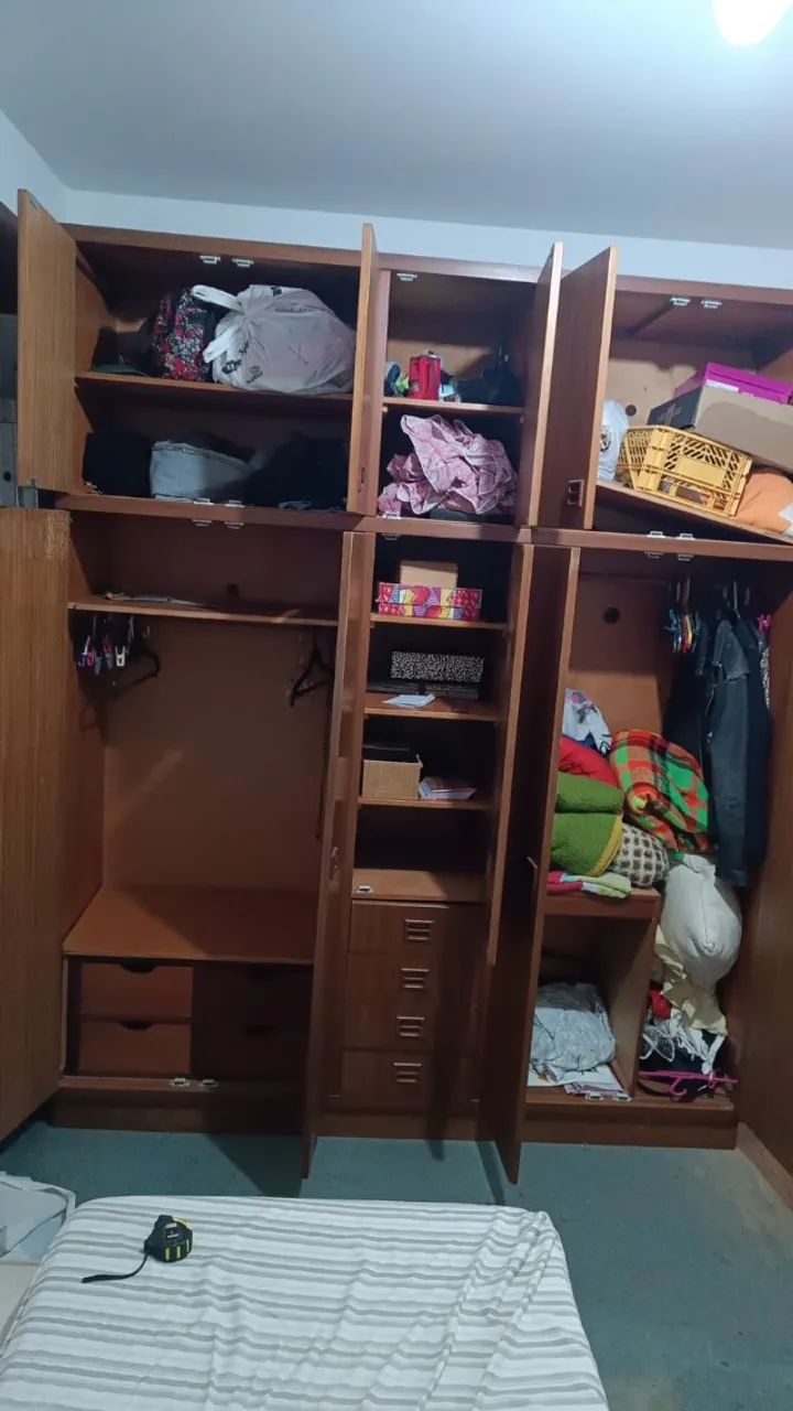 guarda roupa imbuia maciça - Foto 2