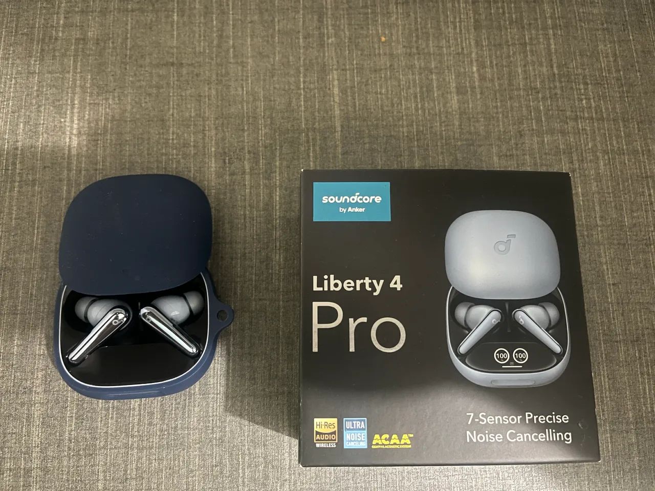 Fone Premium Soundcore Liberty 4 Pro (ANC / Áudio Hi-Res) + Case