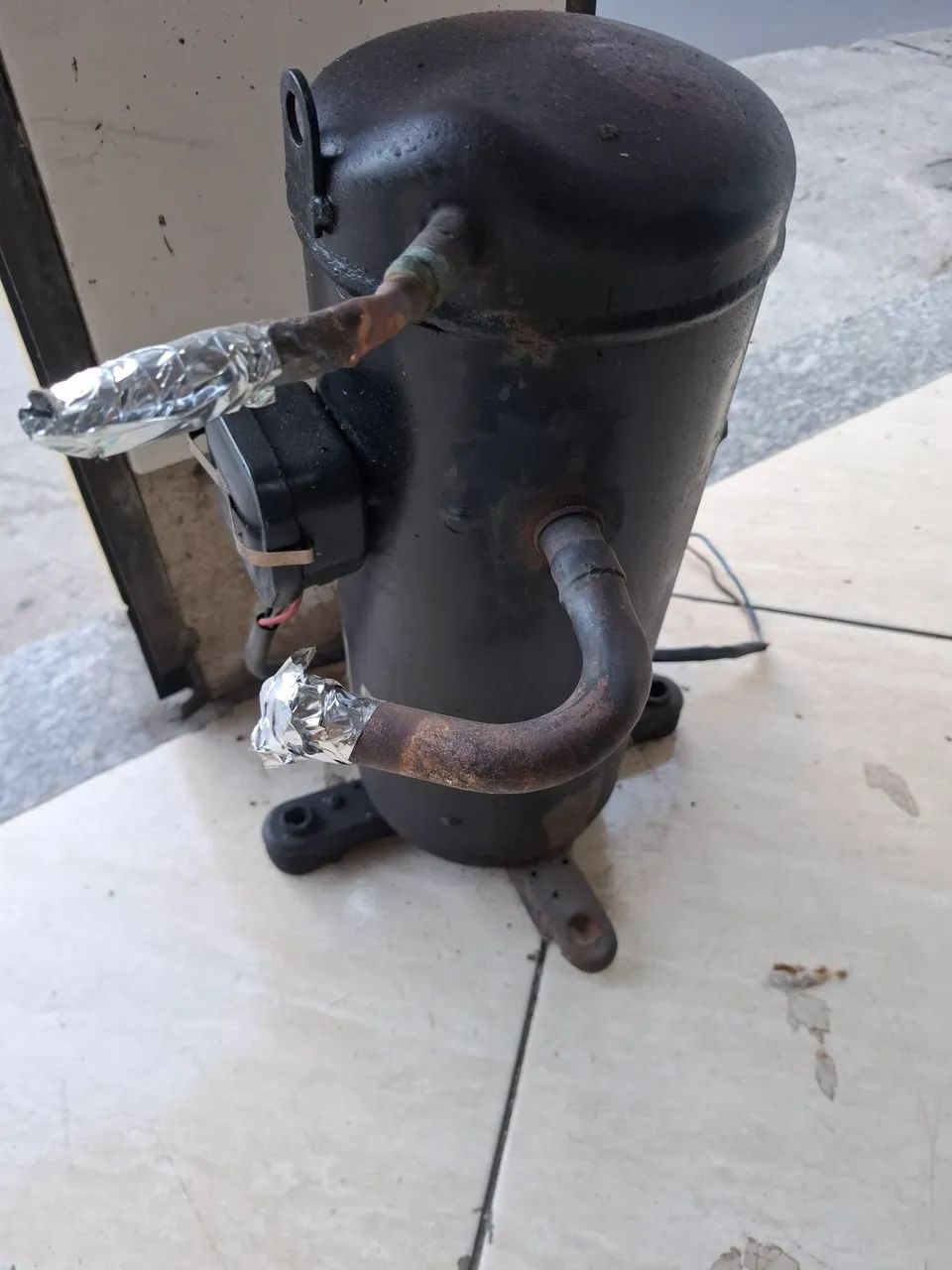 Compressor 60mil Trifásico R22 - Foto 2