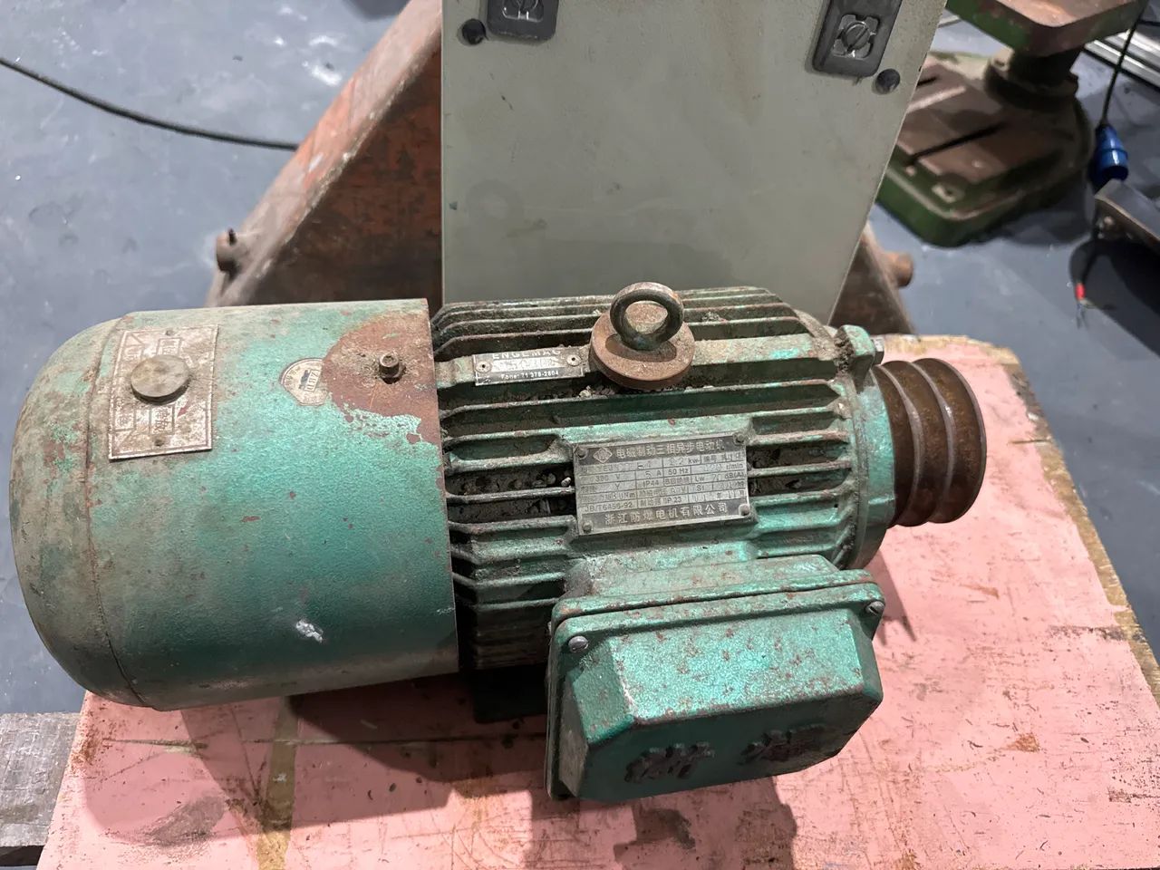 Motores elétricos 