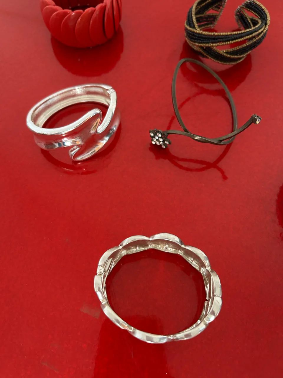 Lote 14 Braceletes Variados: Boho, Clássicos e Modernos (Impecáveis) - Foto 4