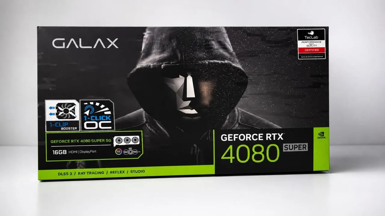 NVIDIA RTX 4080 SUPER - Foto 2