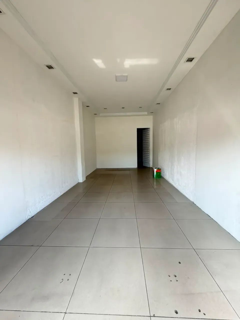Loja para aluguel no Centro em Volta Redonda - RJ