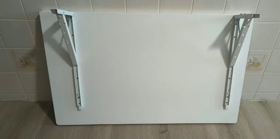 Mesa de parede com suporte dobrável - Foto 3
