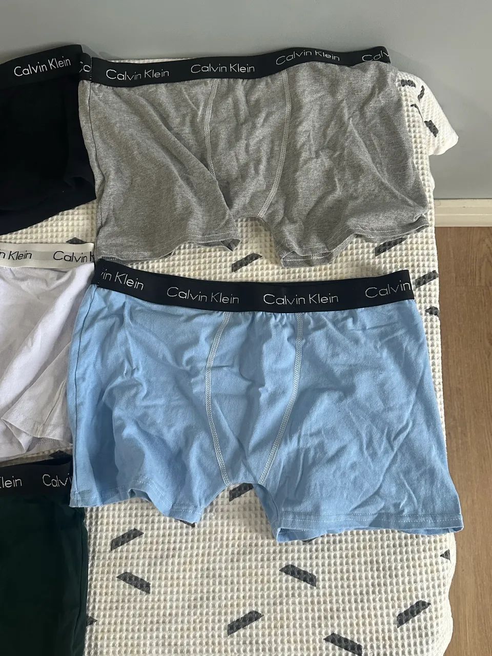 CUECA CALVIN KLEIN ORIGINAL PELA METADE DO PREÇO - Foto 5