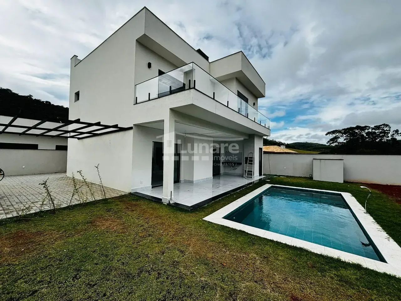 Sobrado à venda, itapema, Guararema, SP