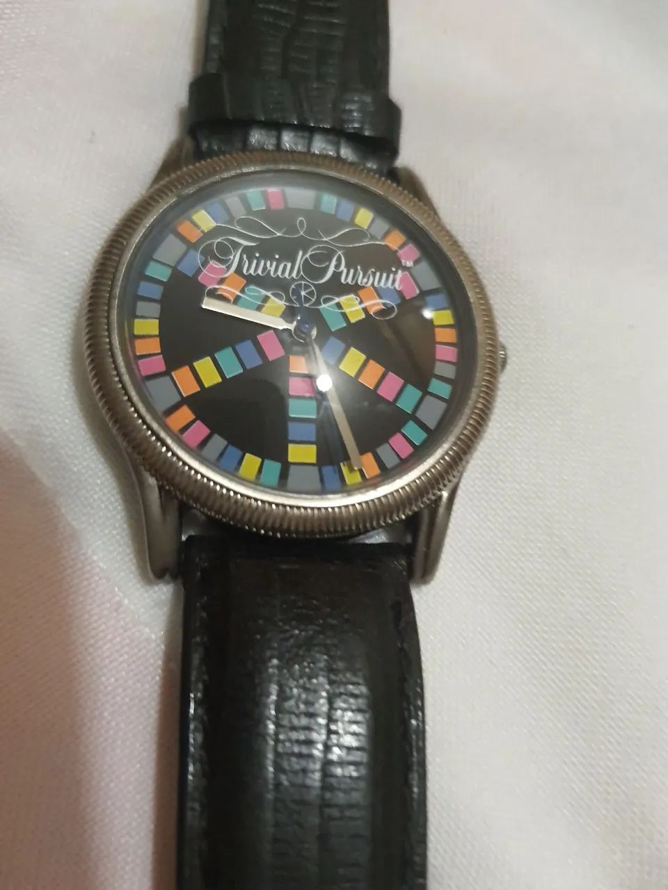 Relógio  TRIVIAL PURSUIT (edição limitada) - Foto 5